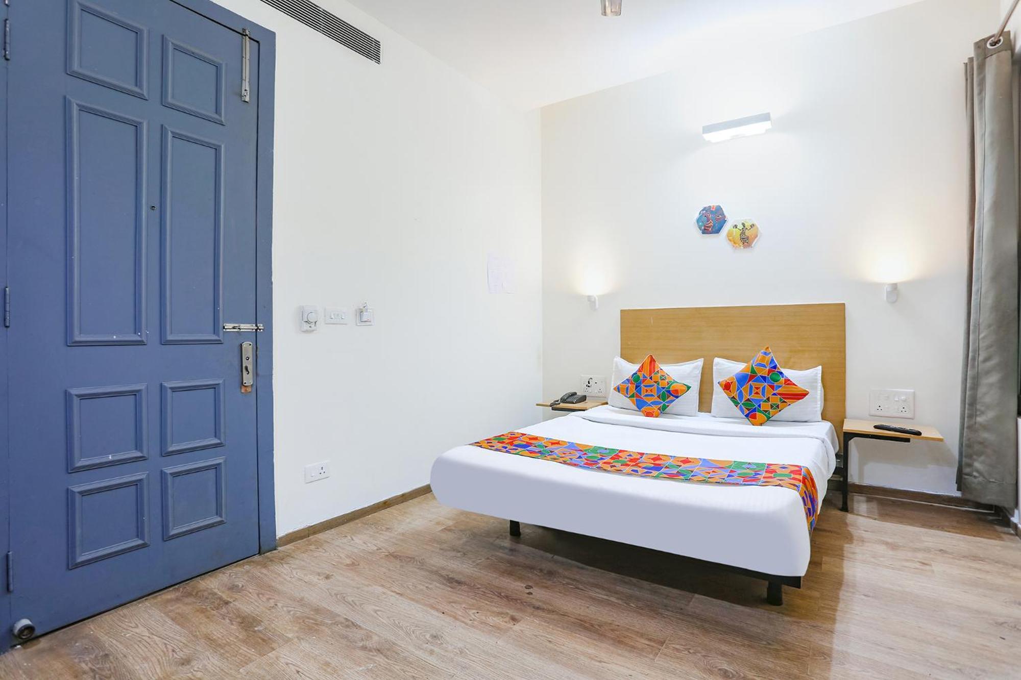 Fabhotel Sky Land Delhi Kültér fotó